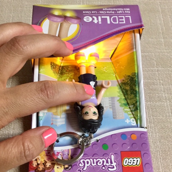 👩🏻✨Emma Key Light!✨👩🏻 - Picture 8 of 8